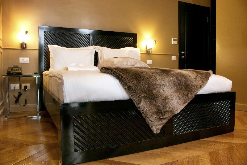 Montefiore 16 - Urban Boutique Hotel Тел Авив Екстериор снимка