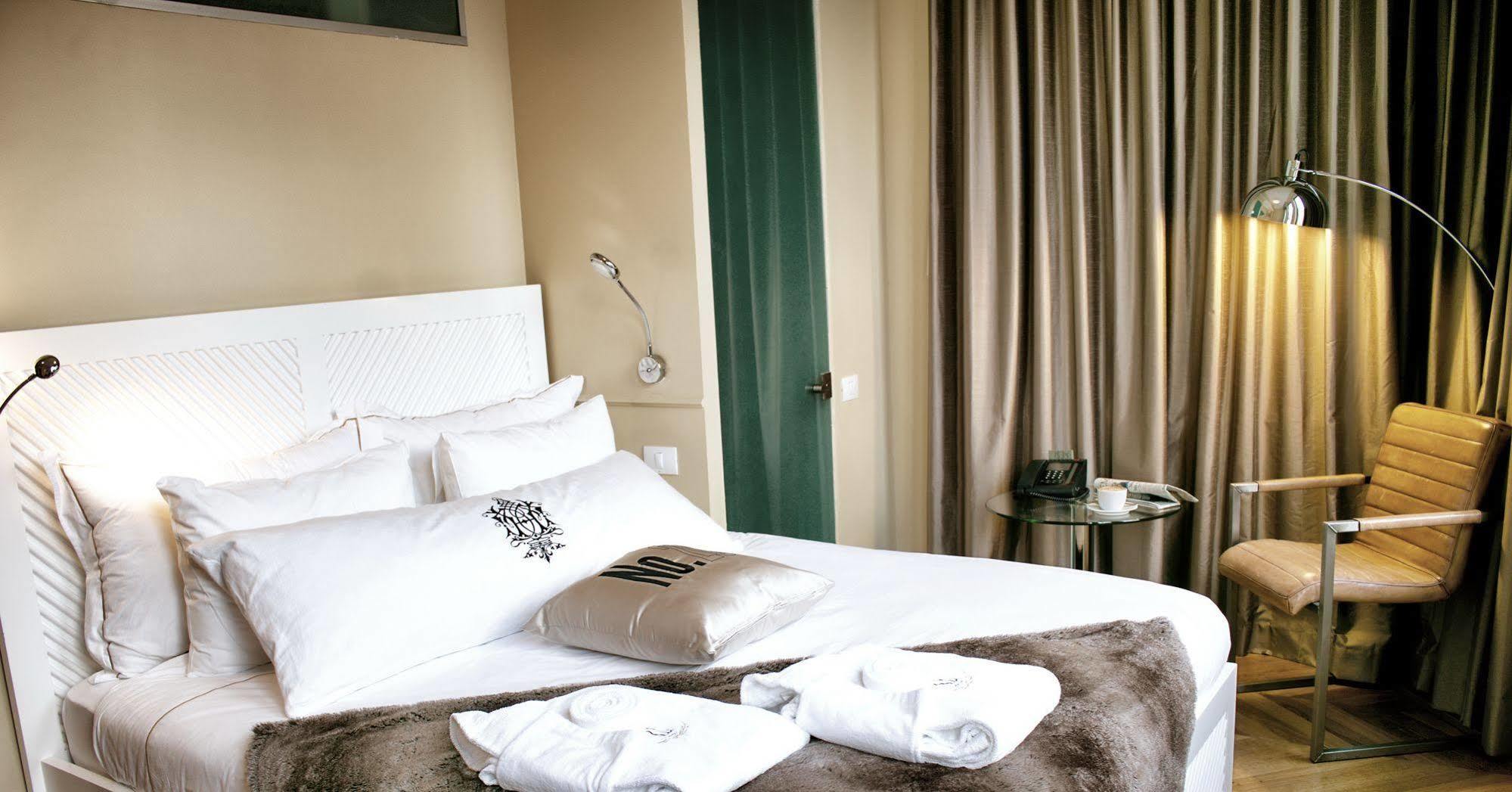 Montefiore 16 - Urban Boutique Hotel Тел Авив Екстериор снимка